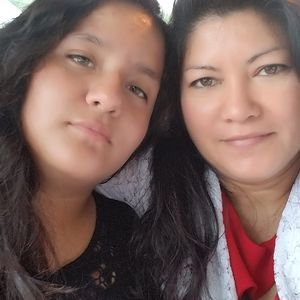 Meet your Posher, Esther